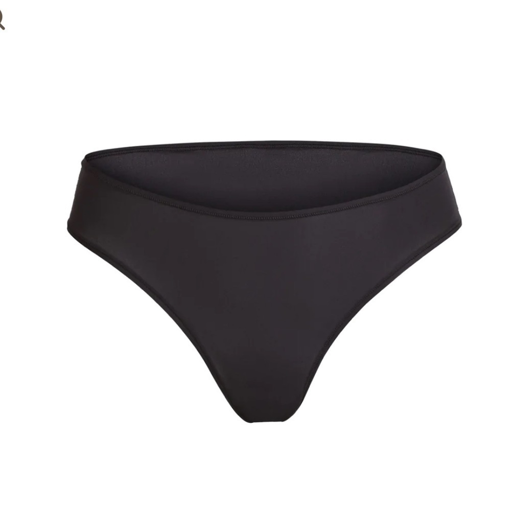 Skims fits everybody cheeky brief